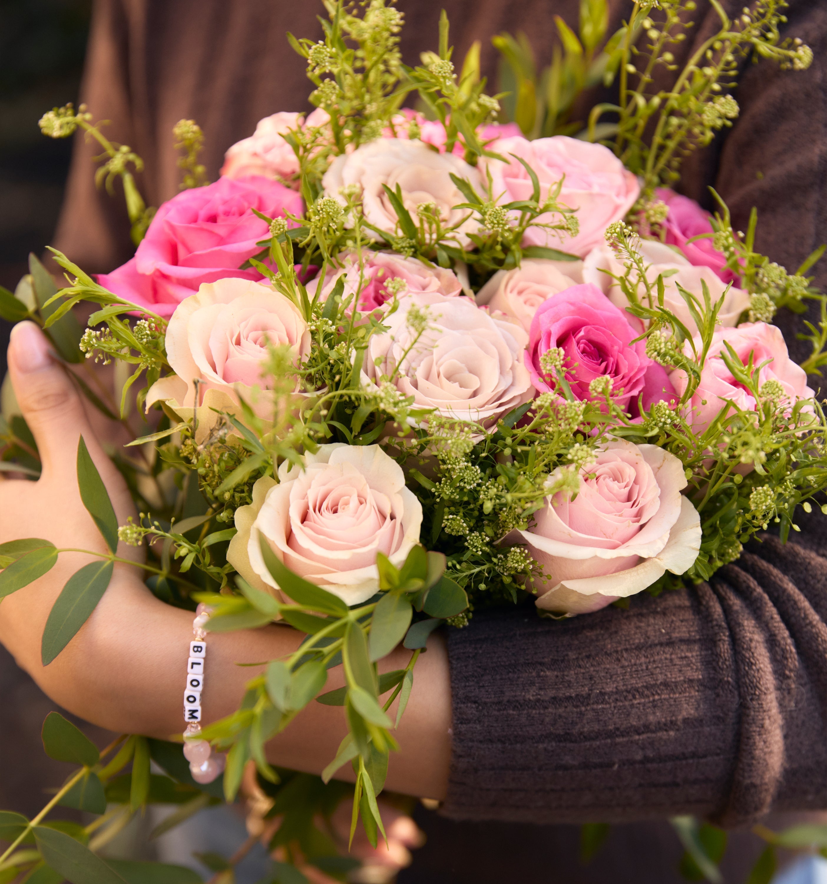 Top 5 Best Mother's Day Roses in 2026 | UrbanStems