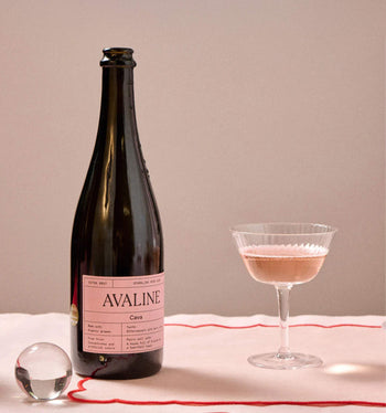 Avaline Sparkling Rose