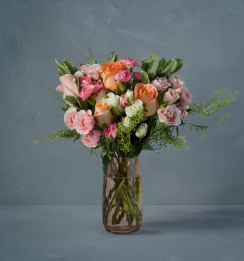 The Cotton Candy with Rose Quartz Vase