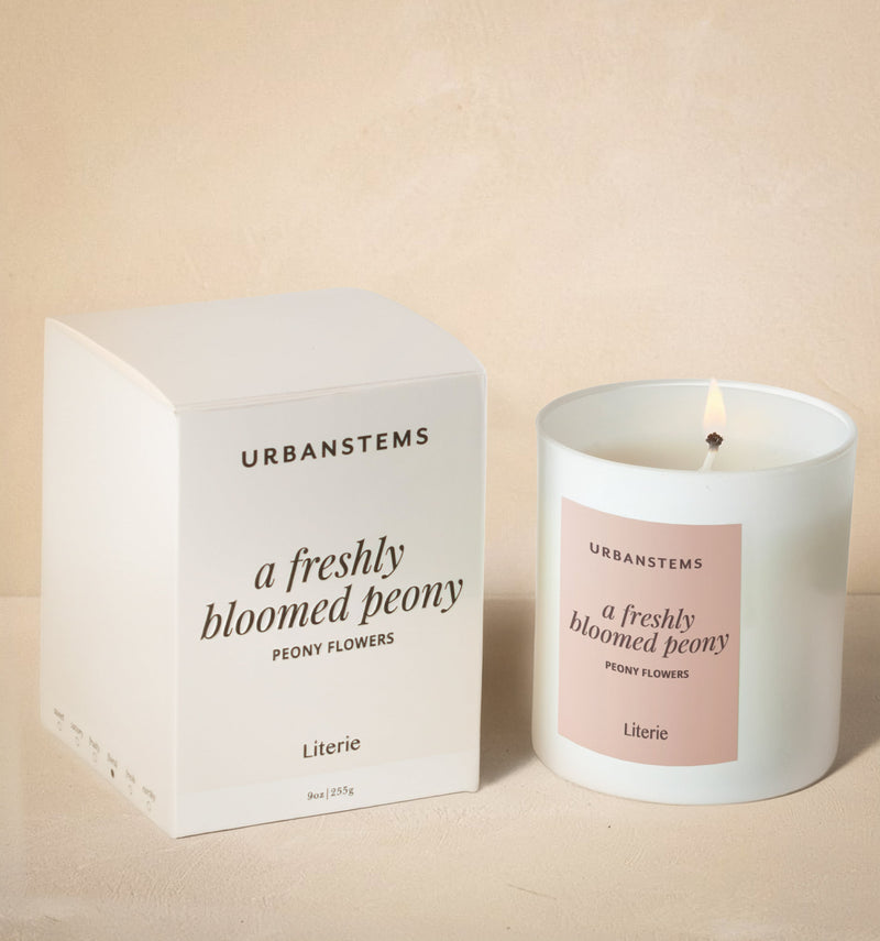 UrbanStems x Literie Peony Candle