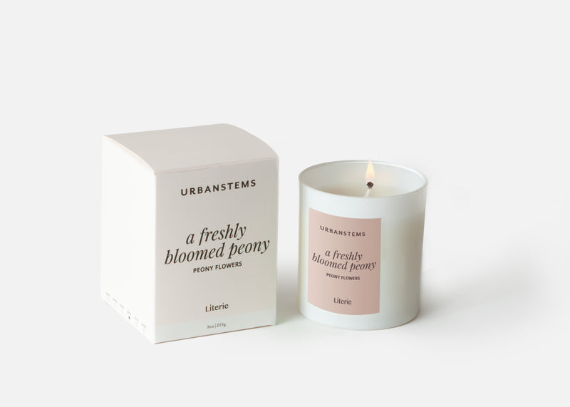 UrbanStems x Literie Peony Candle